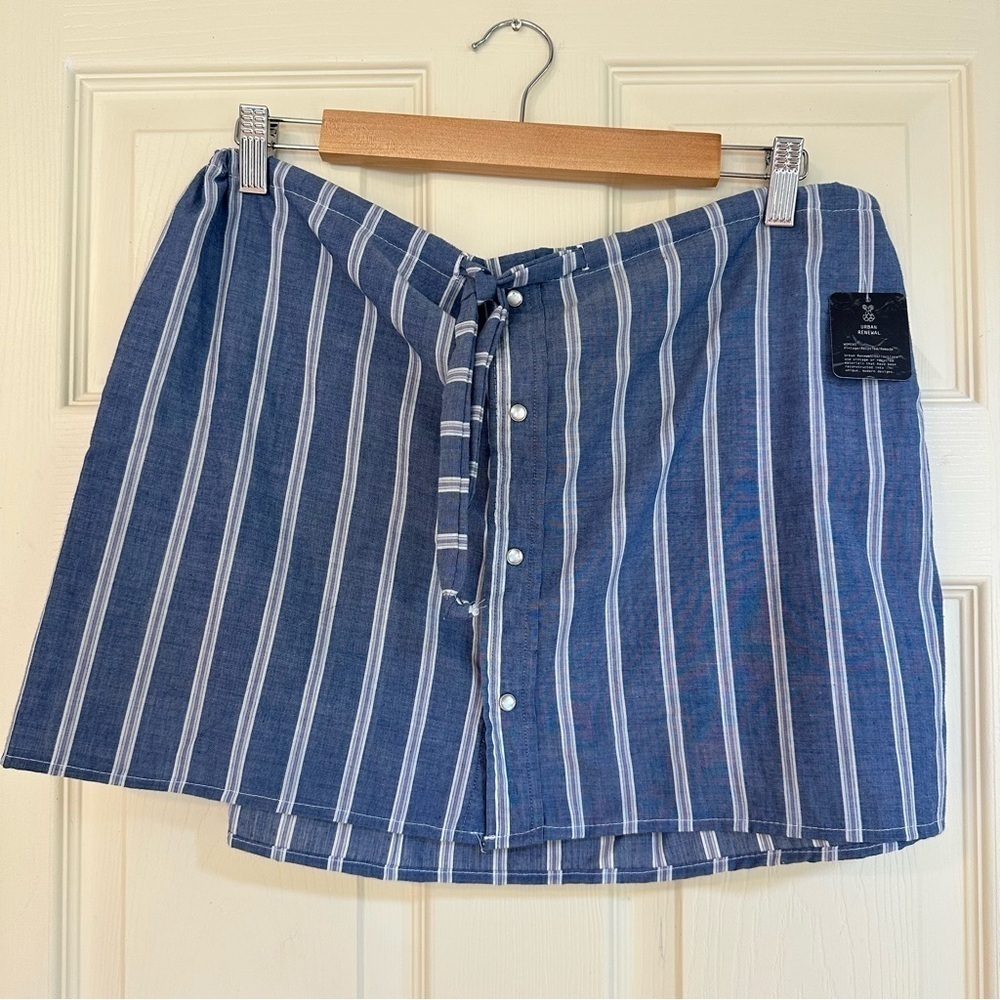 NWT UO Urban Renewal Remade Blue Stripe Snap Front Shirting Mini Skirt